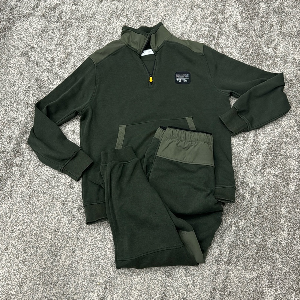 Zara set
